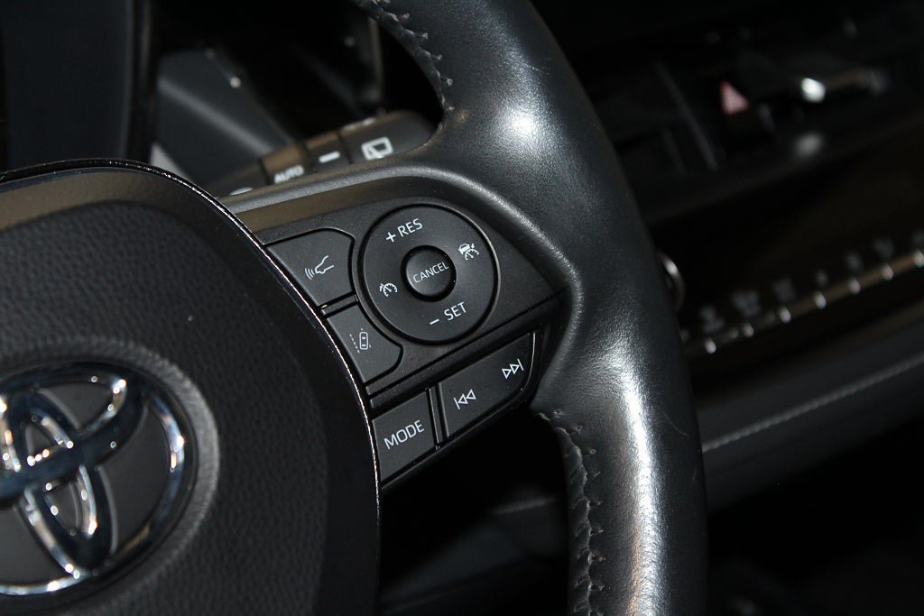 Vehicle Image 24