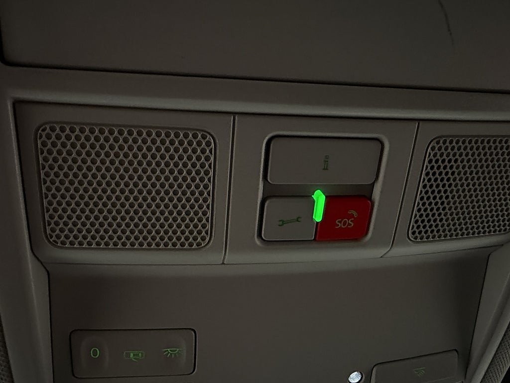 Vehicle Image 24