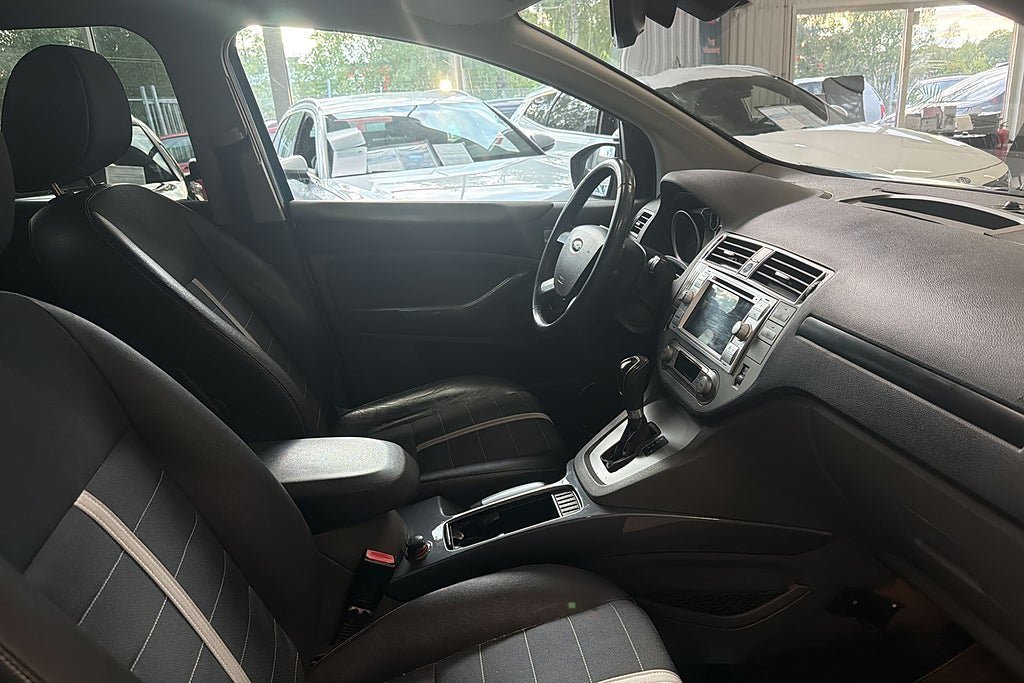 Vehicle Image 7