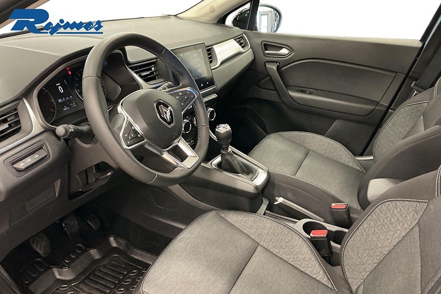 Vehicle Image 12