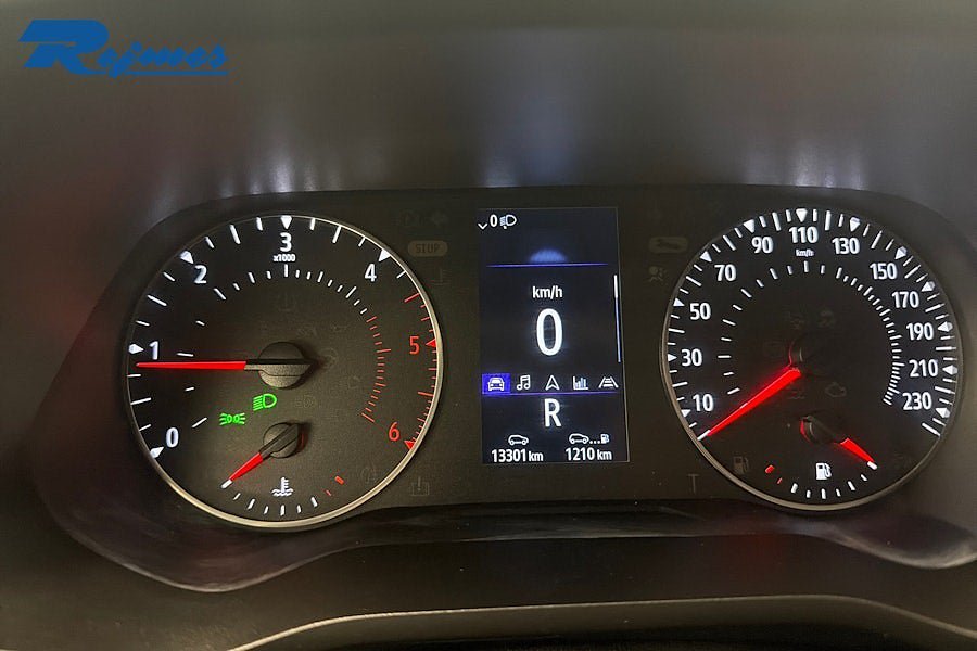 Vehicle Image 21