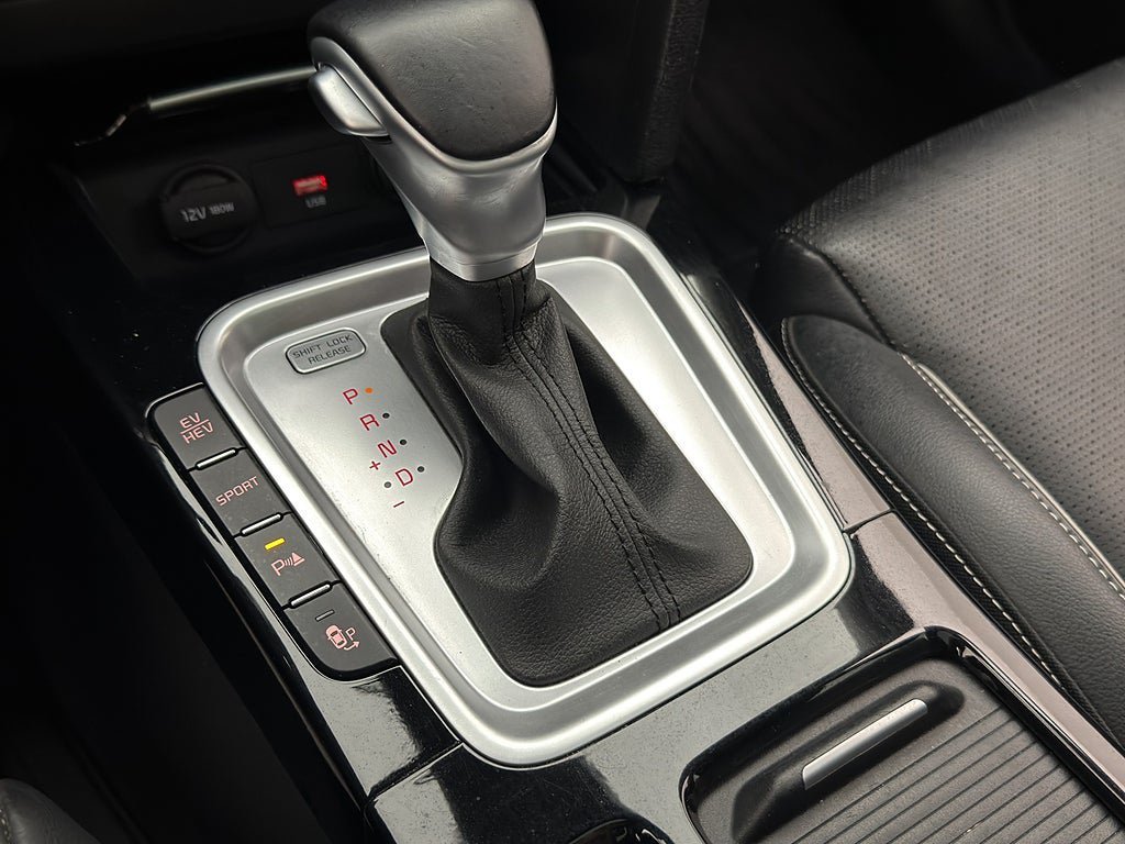 Vehicle Image 27
