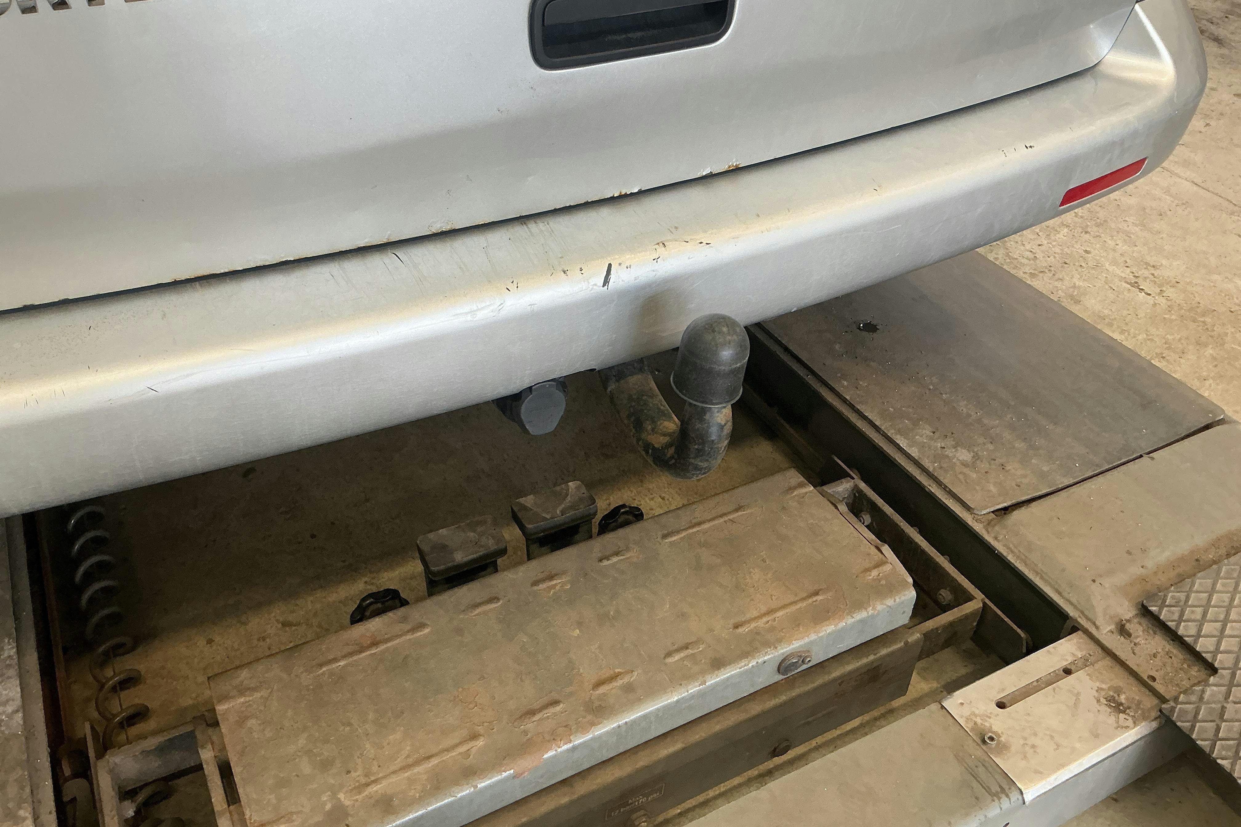 Vehicle Image 13