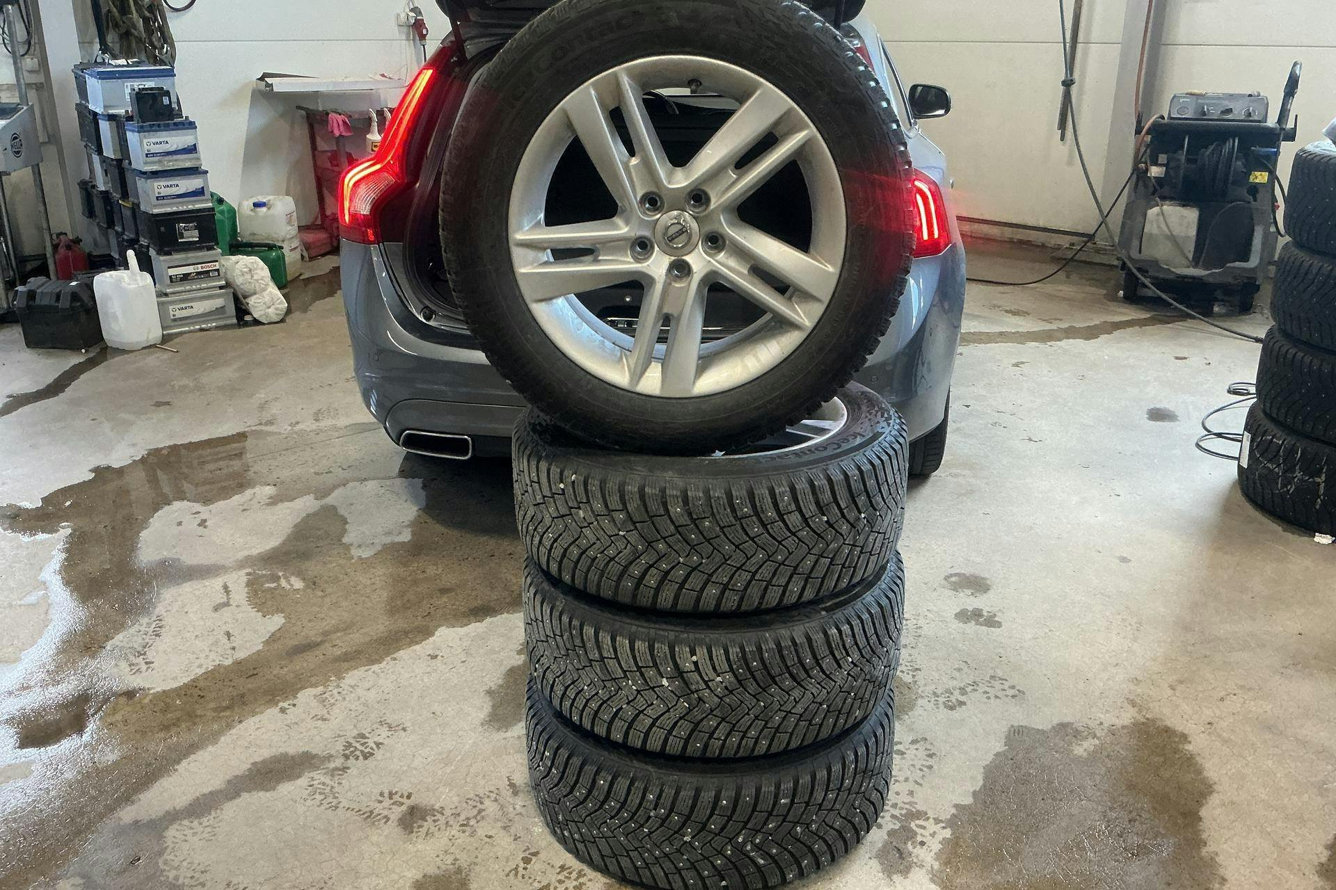 Vehicle Image 15