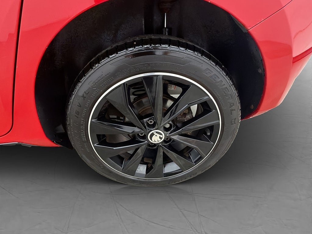 Vehicle Image 31