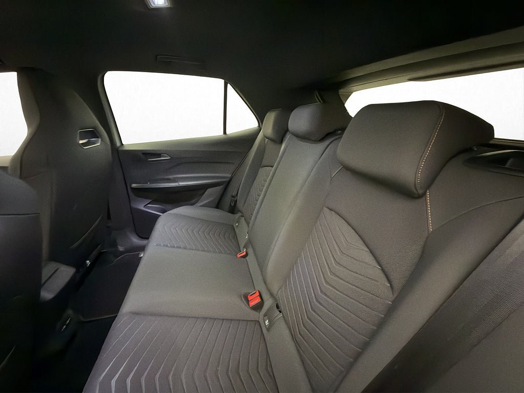 Vehicle Image 31
