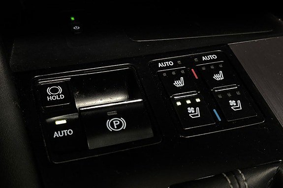 Vehicle Image 27