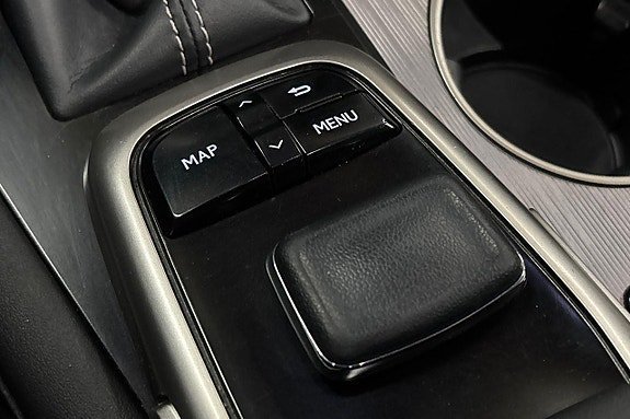 Vehicle Image 29