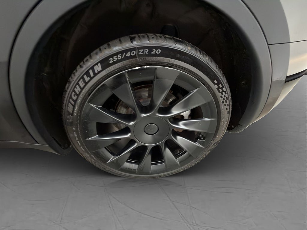 Vehicle Image 33