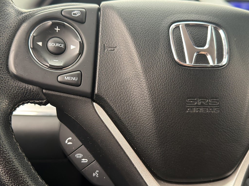 Vehicle Image 16