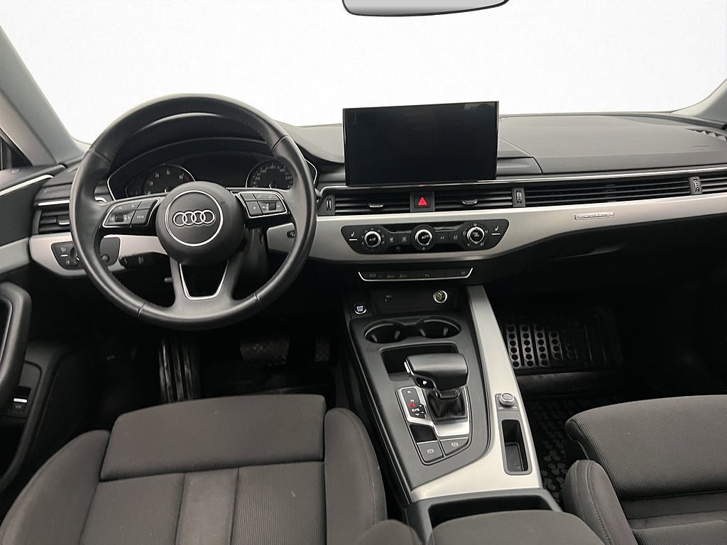 Vehicle Image 15