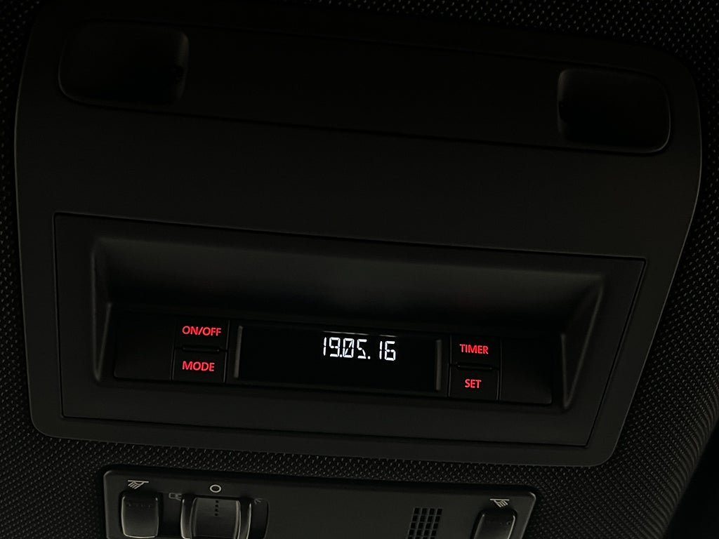 Vehicle Image 29