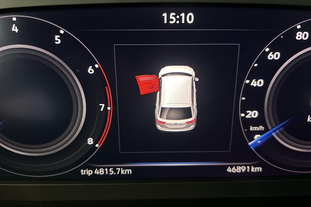 Vehicle Image 23