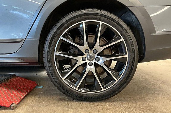 Vehicle Image 27