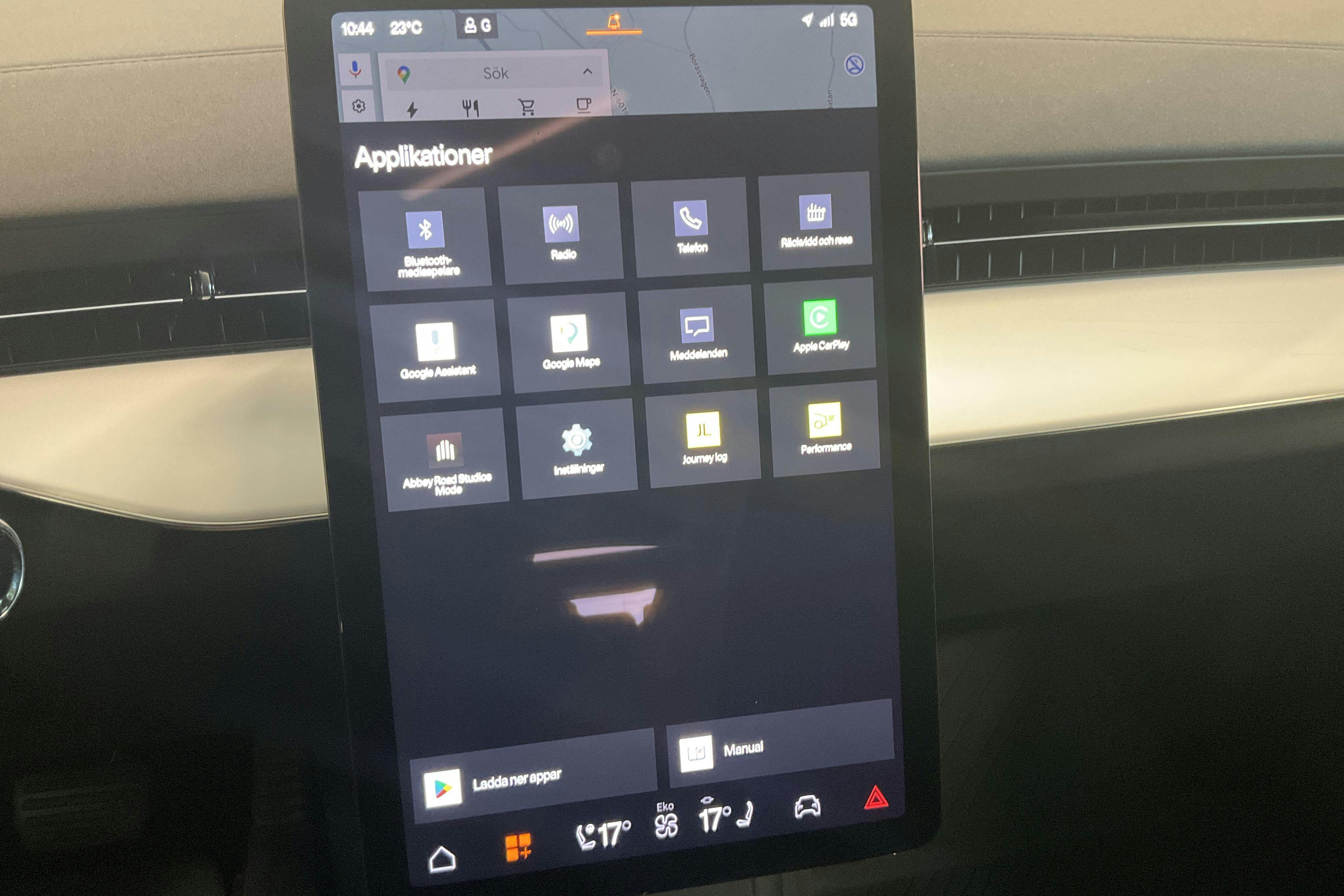 Vehicle Image 15