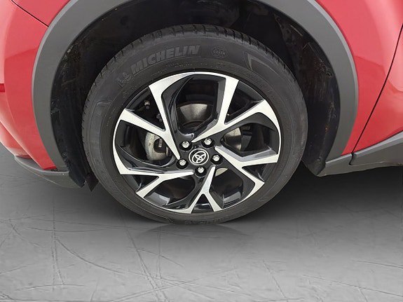 Vehicle Image 31