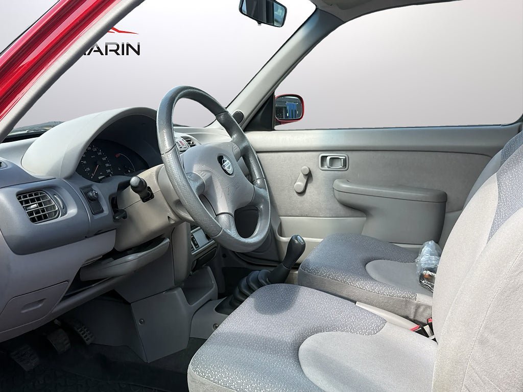 Vehicle Image 10