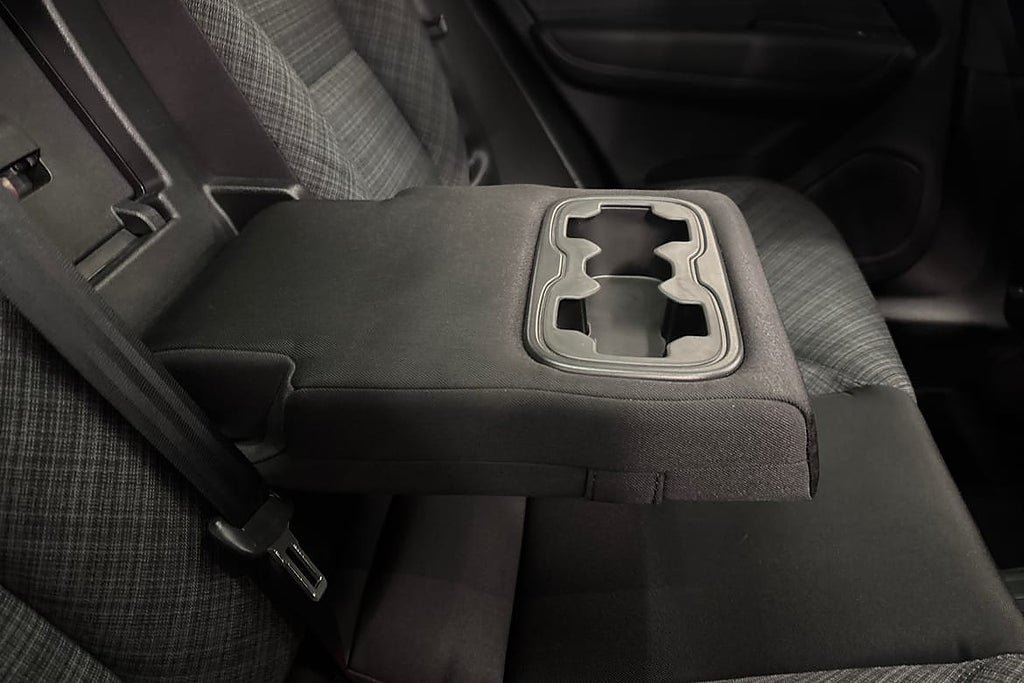 Vehicle Image 19