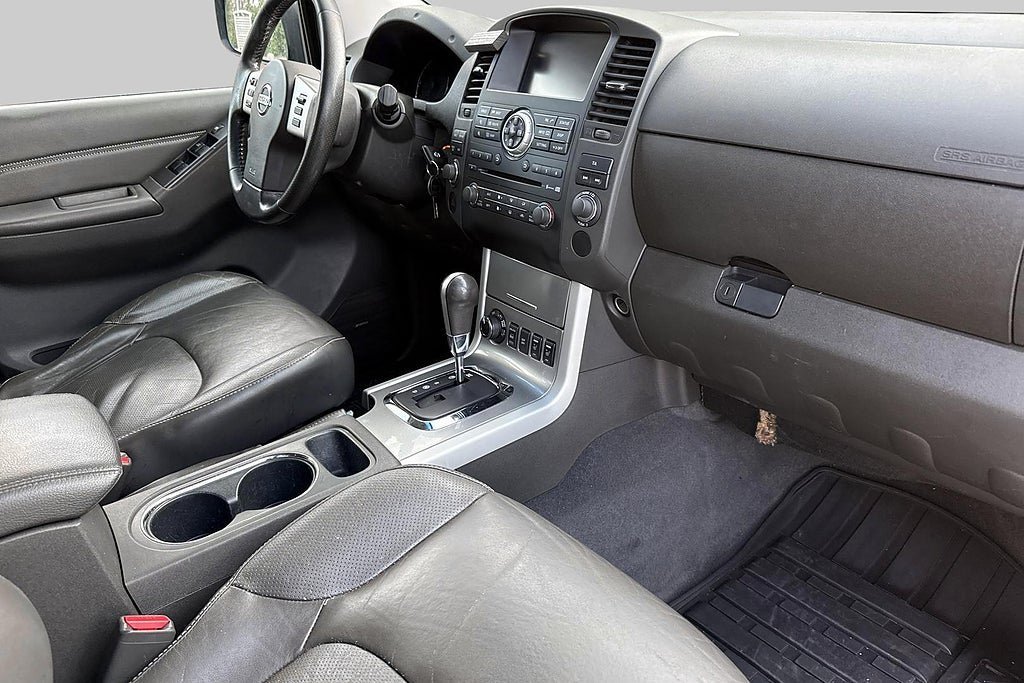 Vehicle Image 10