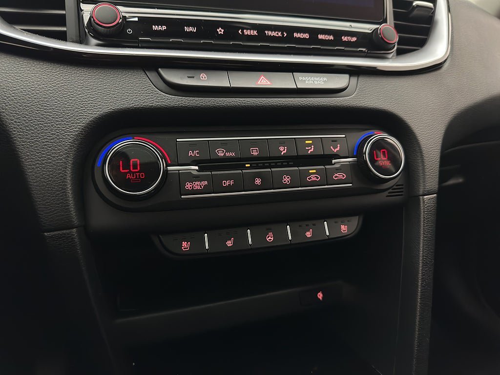 Vehicle Image 26
