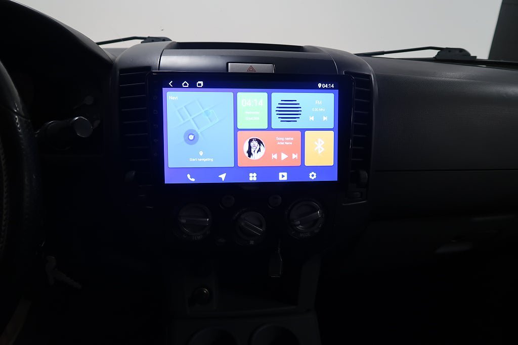 Vehicle Image 13