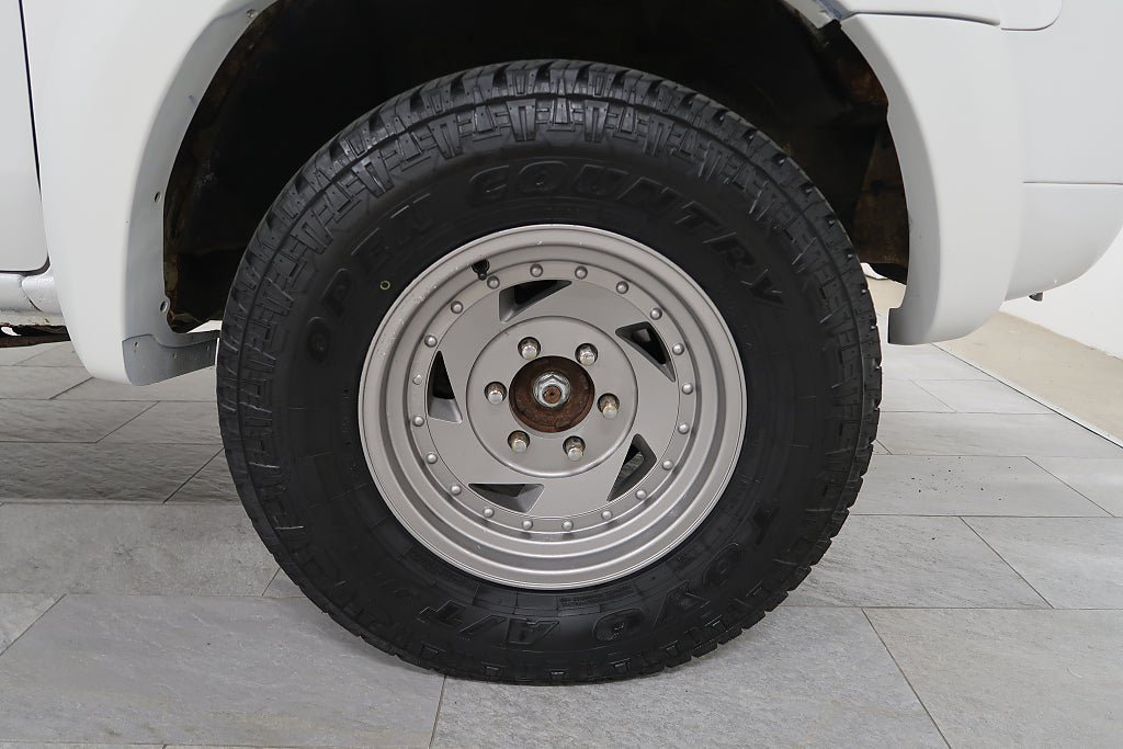 Vehicle Image 23