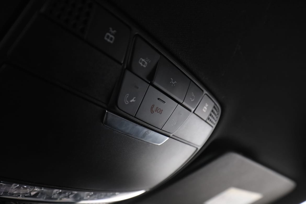 Vehicle Image 33