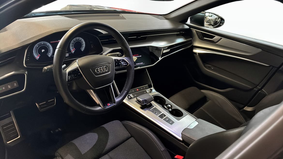 Vehicle Image 7