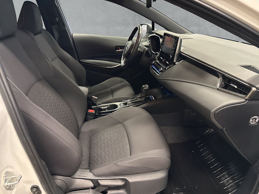 Vehicle Image 13