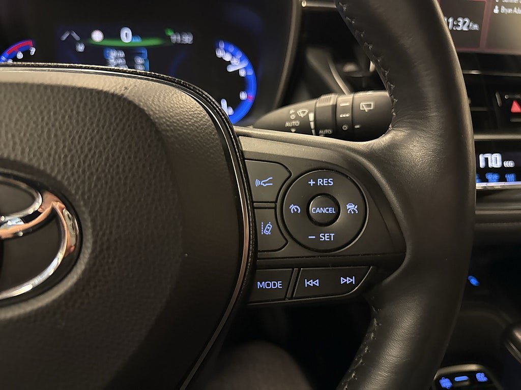 Vehicle Image 17