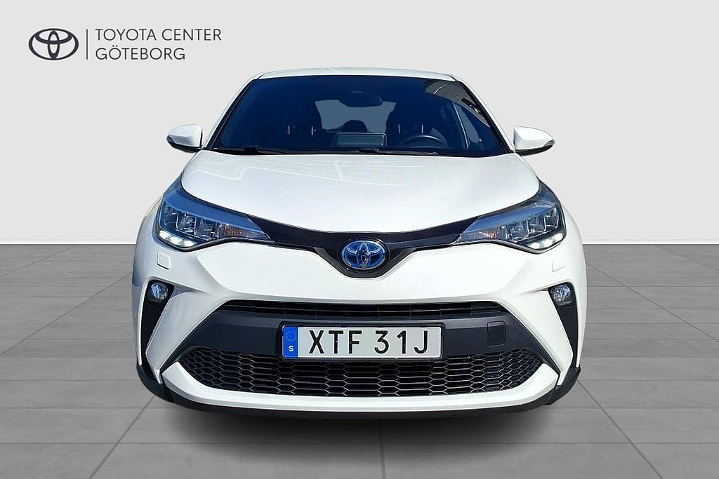 Vehicle Image 8