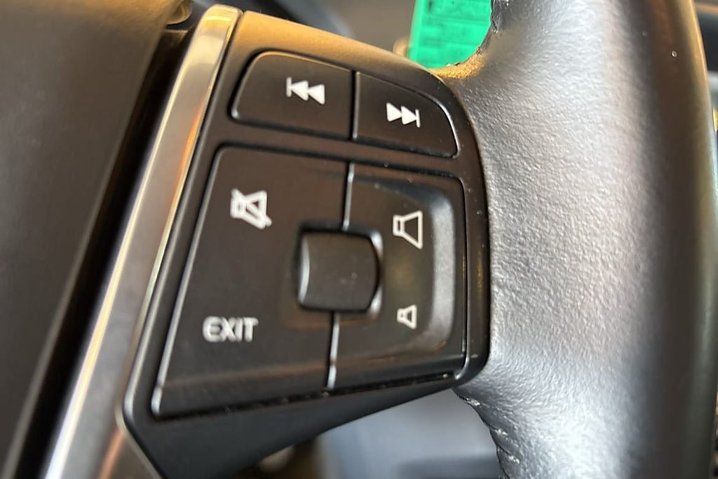 Vehicle Image 19