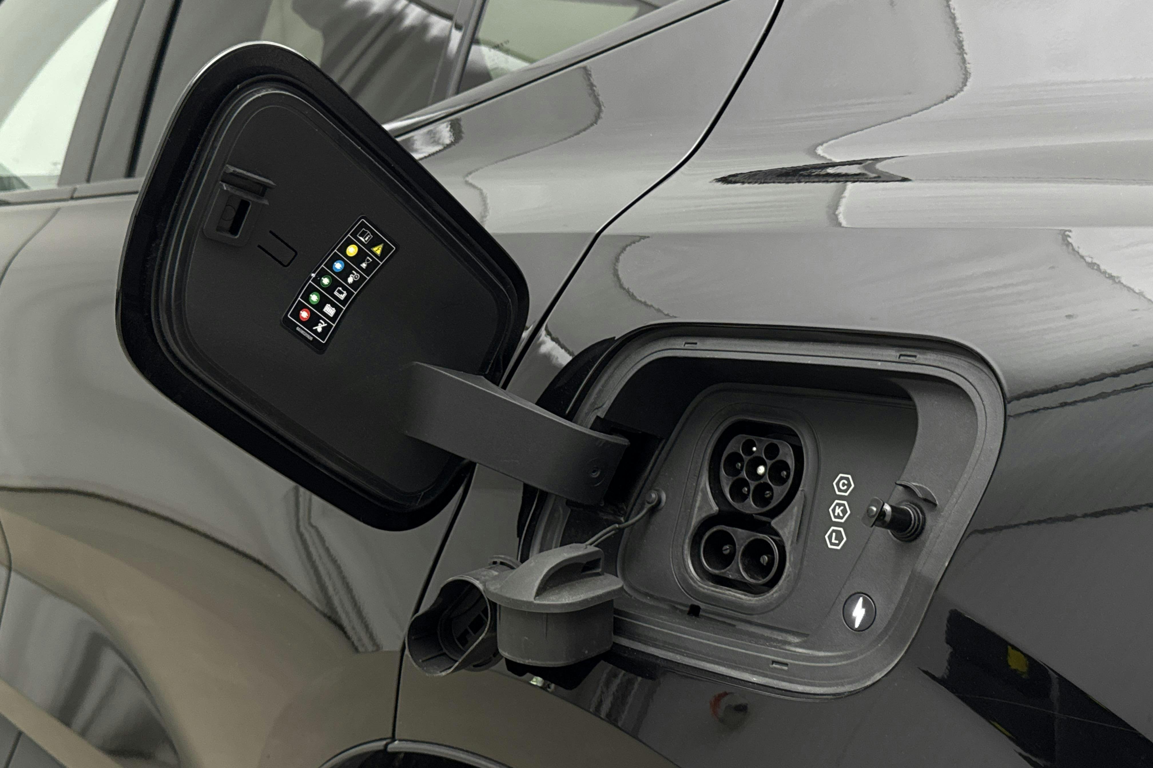 Vehicle Image 19