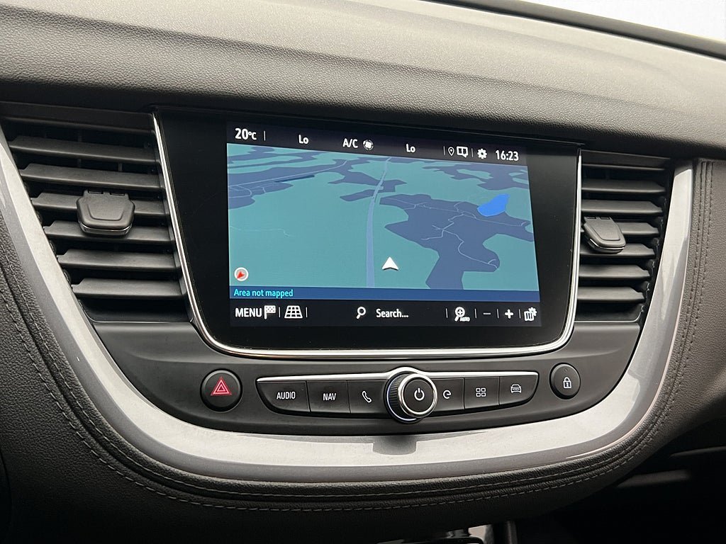 Vehicle Image 14