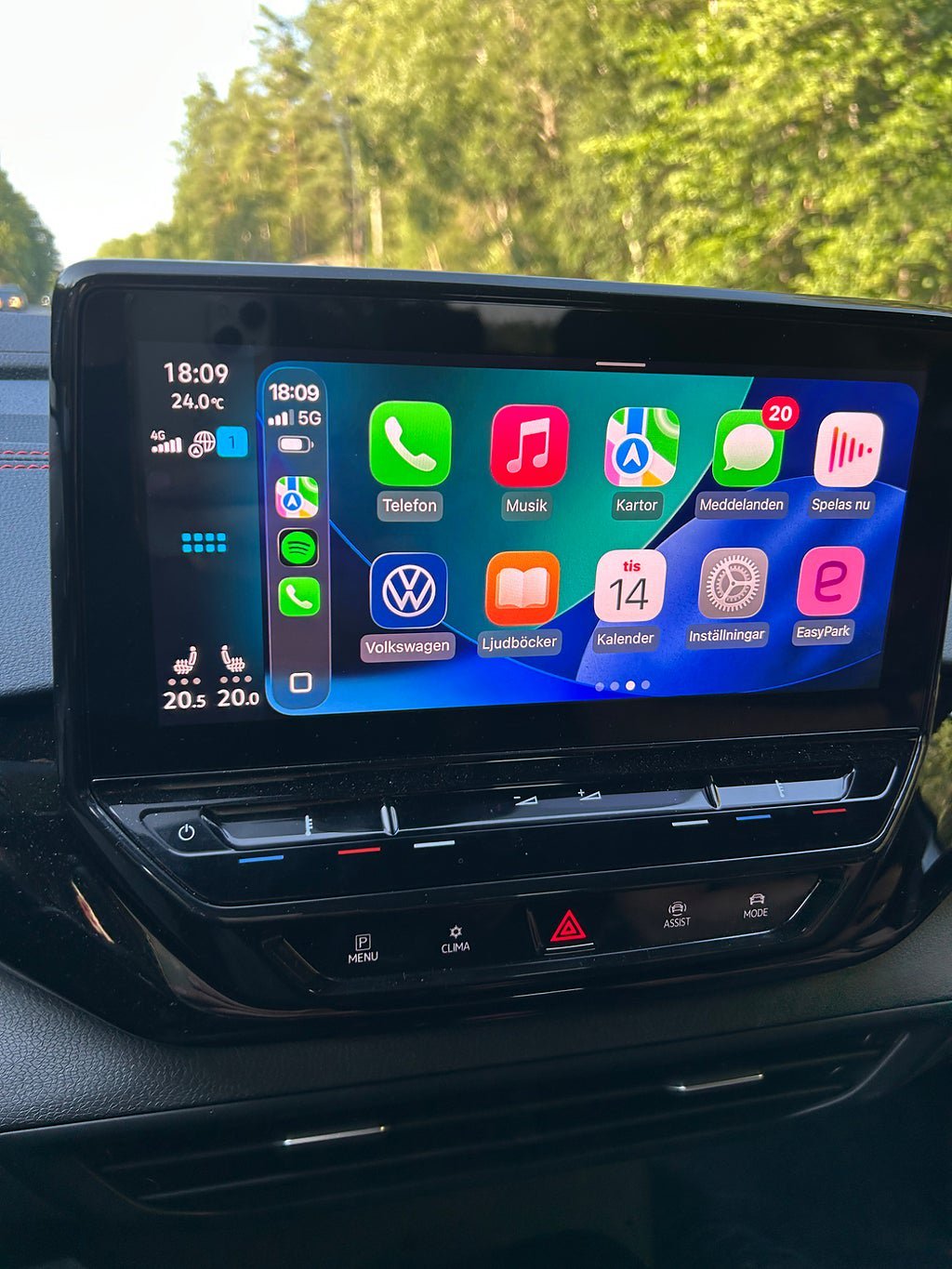 Vehicle Image 19