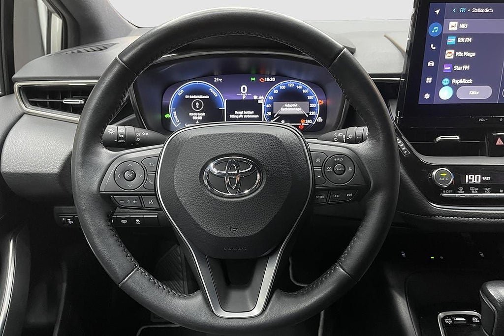 Vehicle Image 11