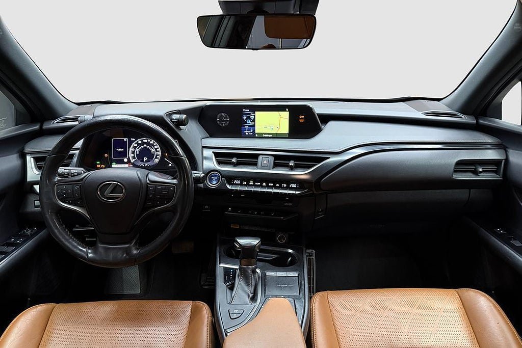 Vehicle Image 11