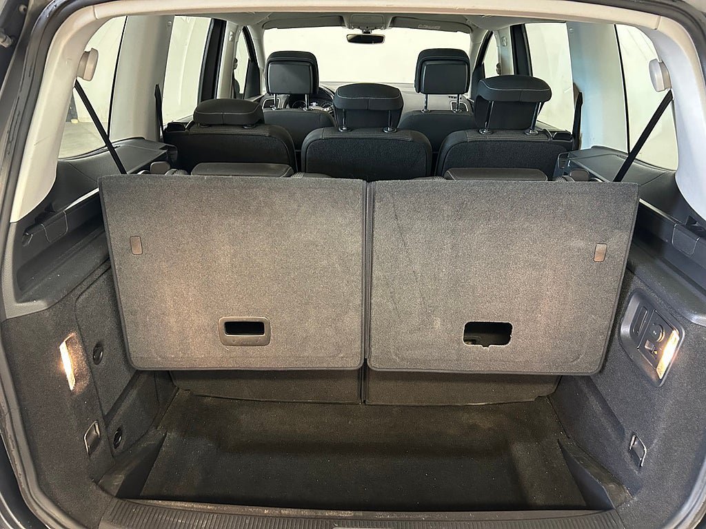 Vehicle Image 28