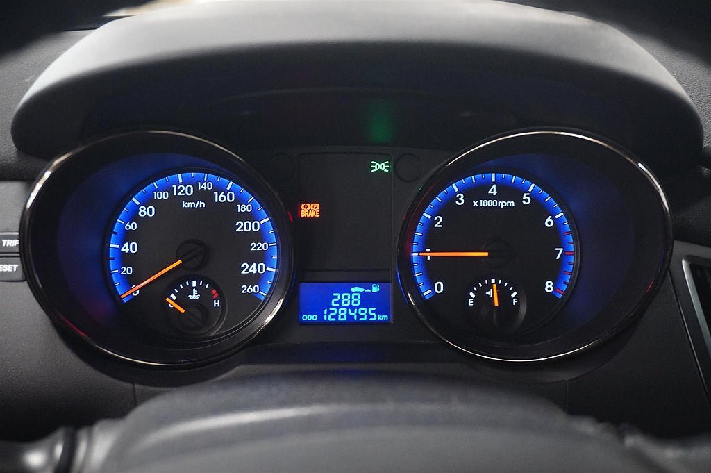 Vehicle Image 13