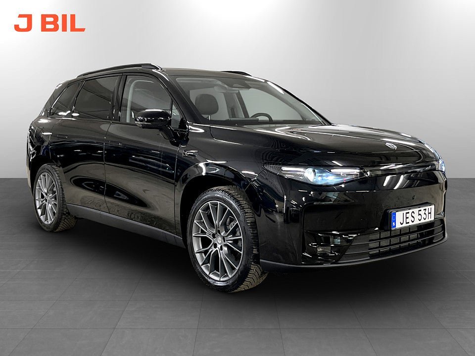 Vehicle Image 7
