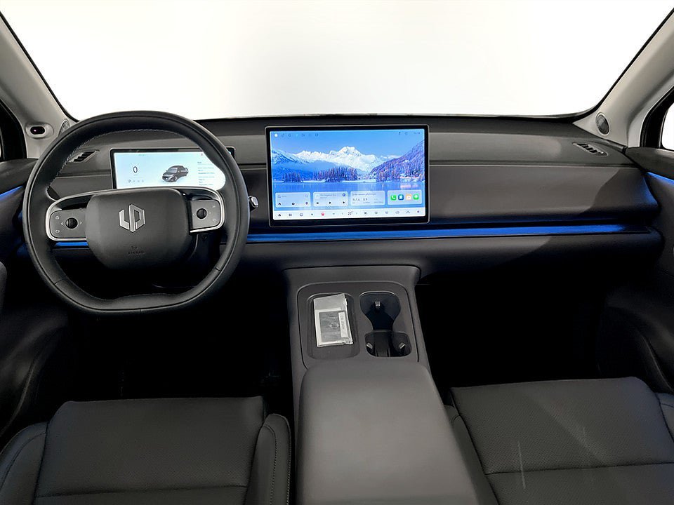 Vehicle Image 10