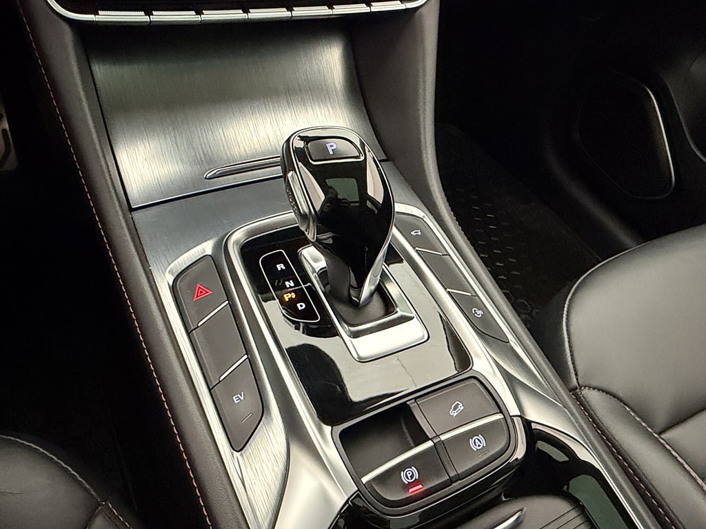 Vehicle Image 30