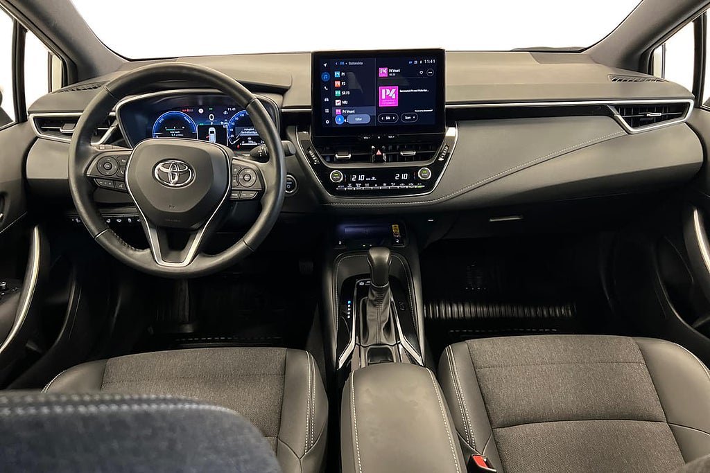 Vehicle Image 10