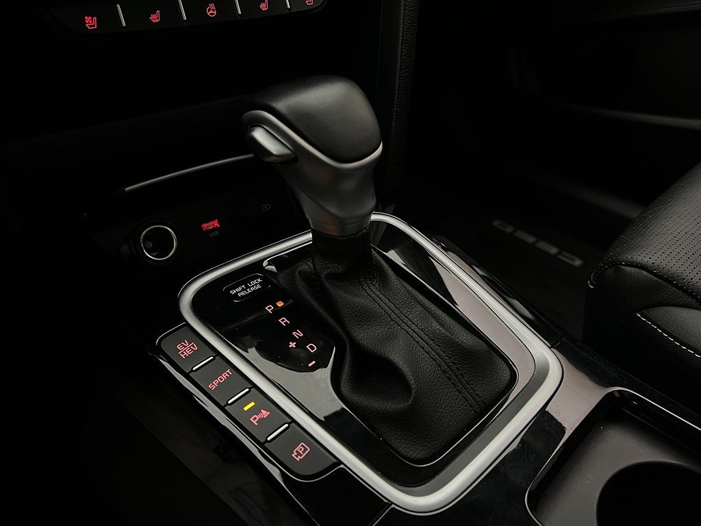 Vehicle Image 27