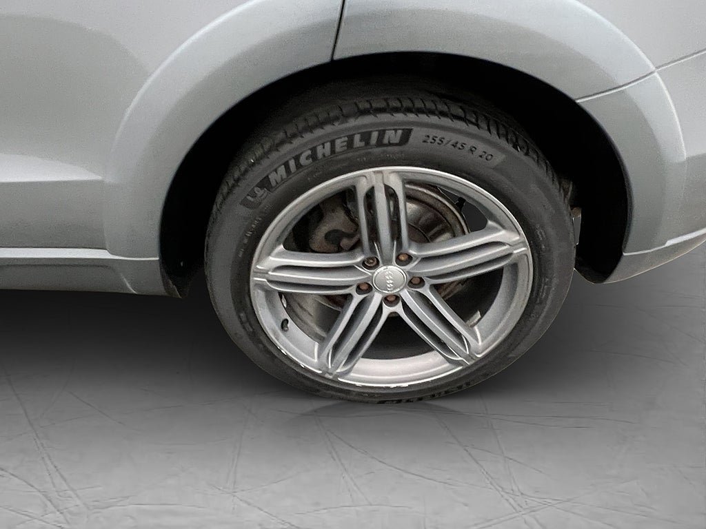 Vehicle Image 31