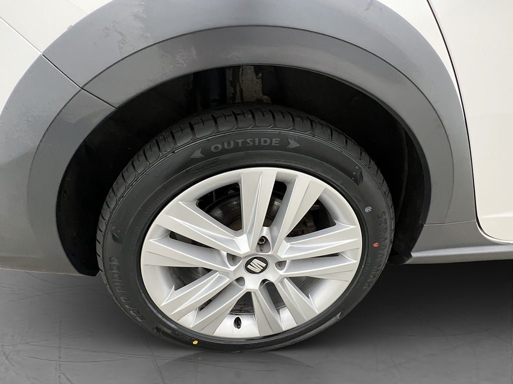 Vehicle Image 31
