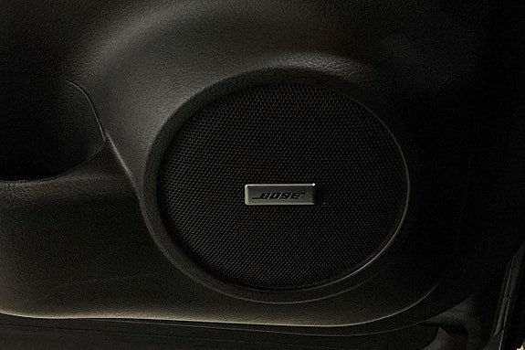 Vehicle Image 28