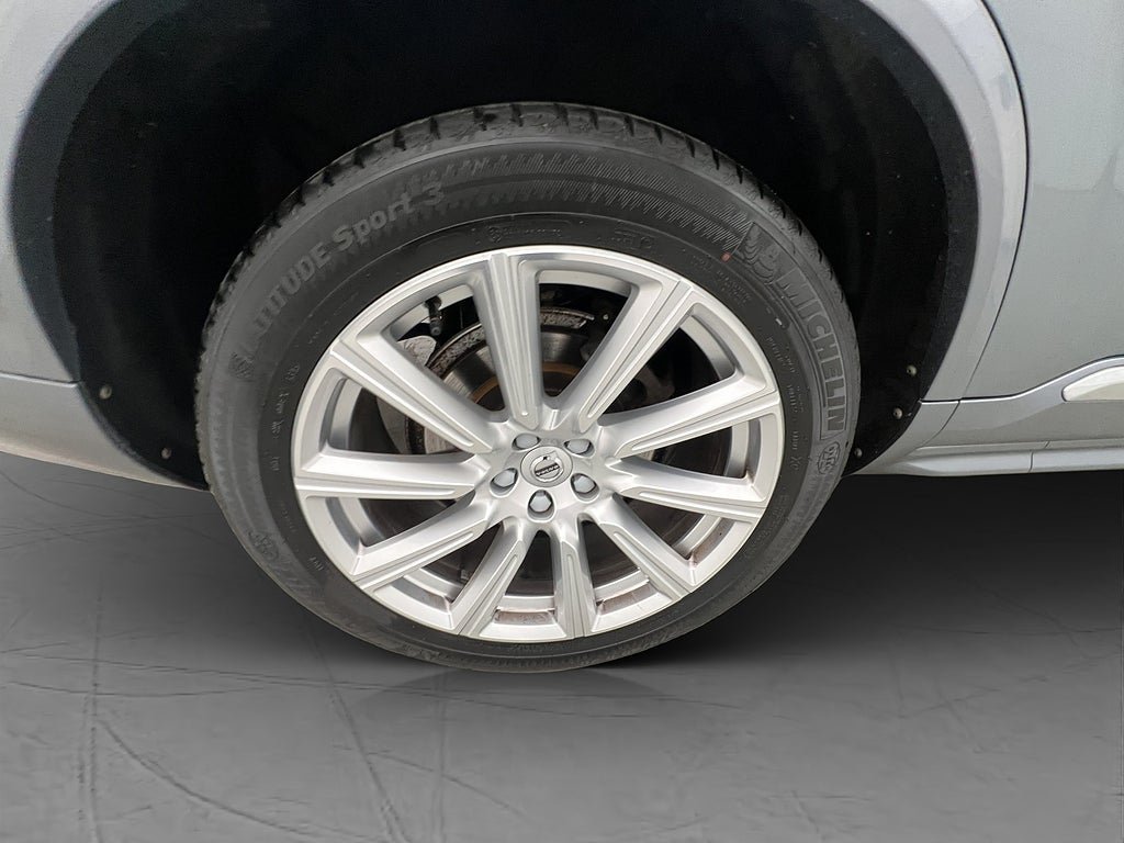 Vehicle Image 38