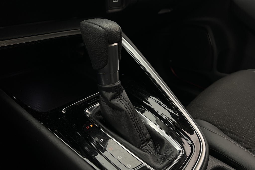 Vehicle Image 21