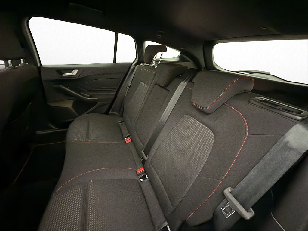 Vehicle Image 27